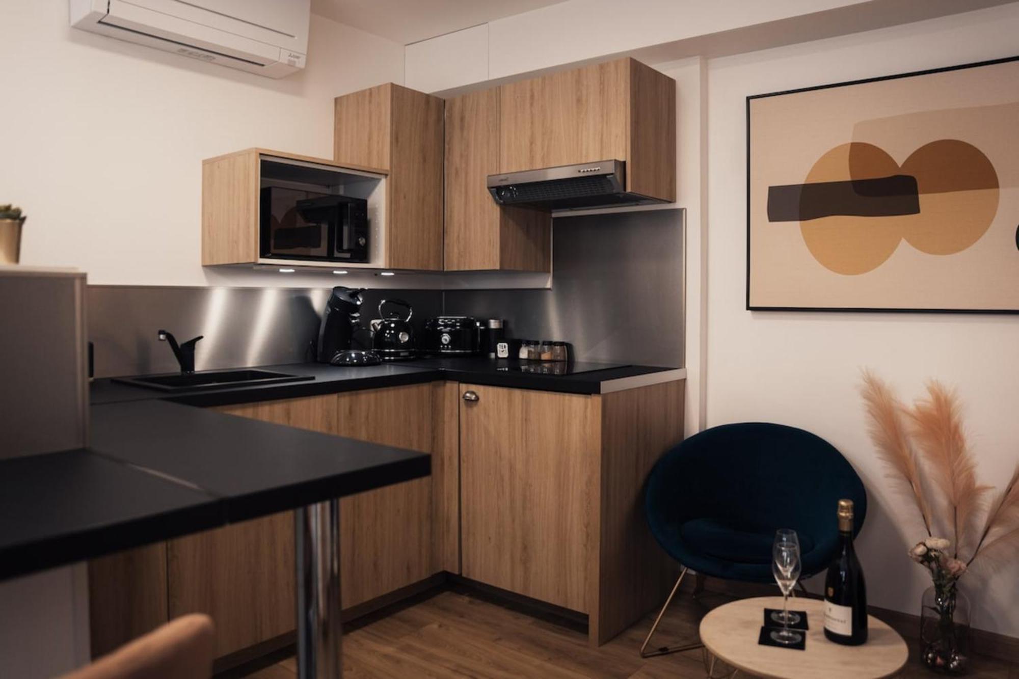 Dark Room Perpignan Aux 50 Nuances Jacuzzi Prive Villeneuve-de-la-Raho Dış mekan fotoğraf